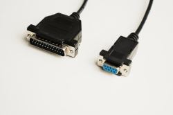 Microconnect IBM029B cable de serie Negro 3 m DB-25 DB-9 