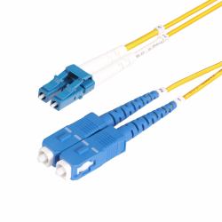 StarTech.com Cable de Fibra Óptica LC a SC [UPC] OS2 Monomodo 9/125µm 100G LSZH Dúplex de 30m - Low Insertion Loss - Resistente a Dobleces - Cable de Conexión de Parcheo LSZH 