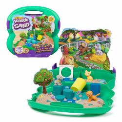 Kinetic Sand , Parque para cachorros de excavación, 680 g de arena de juego, herramientas multiusos con forma de cachorros, 2 herramientas para la arena, estuche de almacenamiento reutilizable, ju...